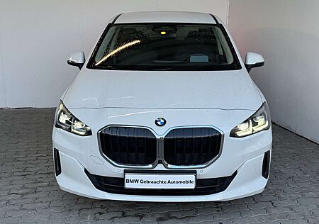 BMW 220 iA Active Tourer LiveCock.HUD.AHK.ParkAss.SHZ
