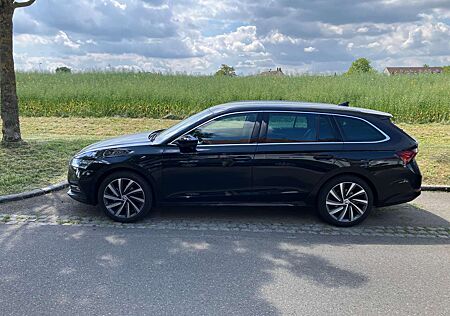 Skoda Octavia Combi 1.5 TSI e-TEC DSG Selection Plus