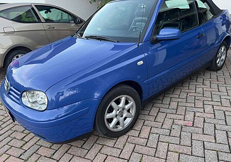 VW Golf Cabriolet Volkswagen Cabrio 1.6 Colour Concept