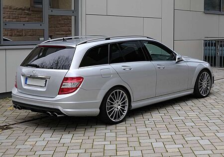 Mercedes-Benz C 63 AMG T 7G-TRONIC
