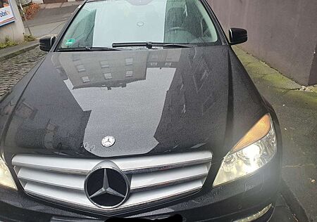 Mercedes-Benz C 250 CDI DPF (BlueEFFICIENCY) 7G-TRONICElegance