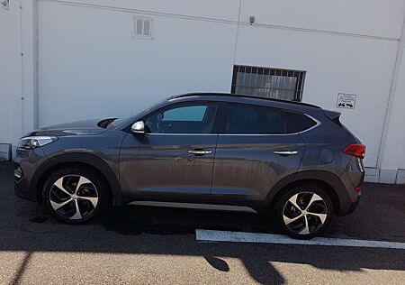 Hyundai Tucson 2.0 CRDi 4WD Automatik Premium