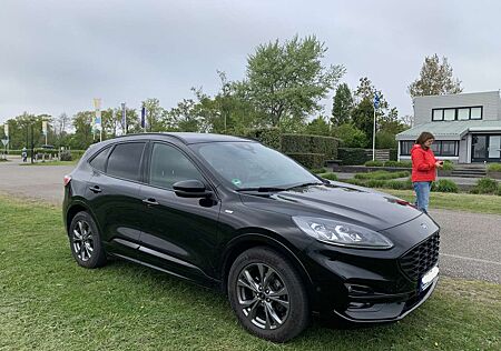 Ford Kuga 1.5 EcoBoost ST-LINE X