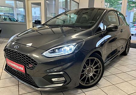Ford Fiesta ST 200PS Performance /PANORAMA/RECARO/B&O