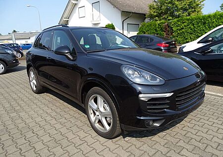 Porsche Cayenne S 4,2l Diesel PCM, Panorama, 20 Zoll LM Felge