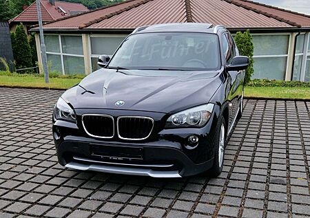 BMW X1 18 i sDrive, Dachhimmel Anthrazit, Automatik 🚗