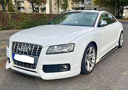 Audi S5 4,2l V8 in RS5 Optik ***HANDSCHALTER***