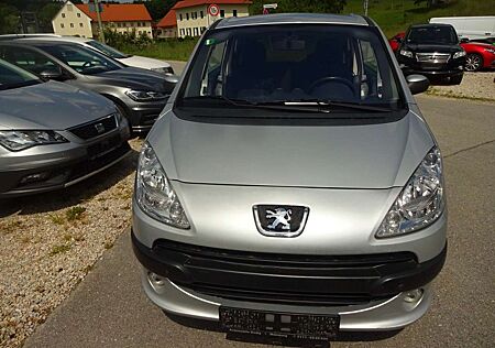 Peugeot 1007 /2. Hand