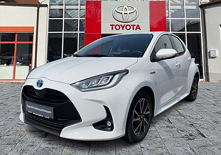 Toyota Yaris 1.5 Hybrid Team Deutschland KAM*DAB*LED
