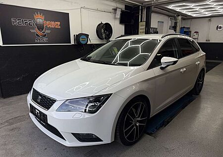 Seat Leon ST Style/LED Xenon/2.Hand/ Voll Scheckheft