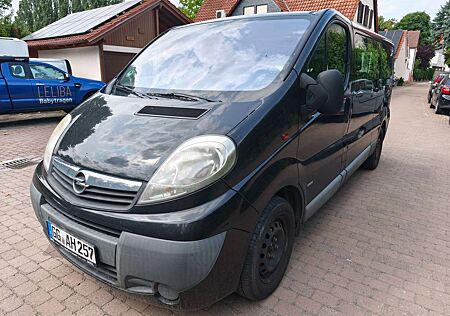 Opel Vivaro 2.0 CDTI KLIMA + 9 Sitzer + Liegefläche