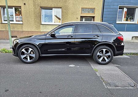 Mercedes-Benz GLC 250 GLC 250d 4M9G+Distro+COMAND+Burmes+P