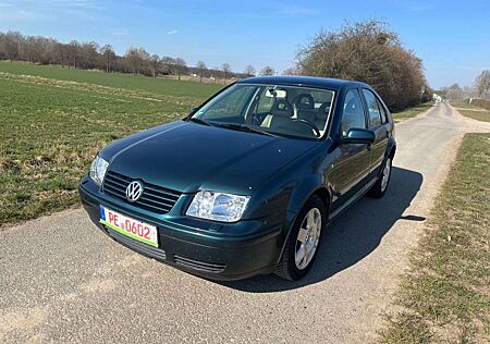 VW Bora Volkswagen Lim. Highline