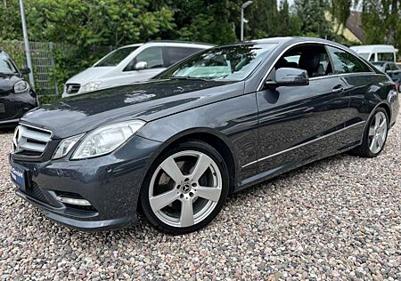 Mercedes-Benz E 250 CGI Coupe AMG-SPORTPAKET*XENON*7G-AUTOMATIK