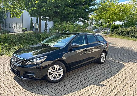 Peugeot 308 SW 1.2 PuteTech Active Pack Navi