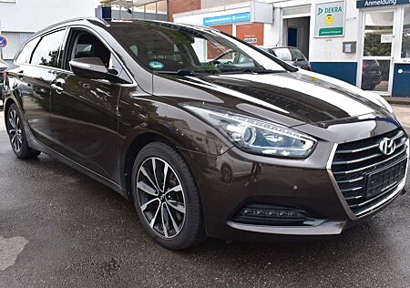 Hyundai i40 cw Style 1te Hand*Automatik*