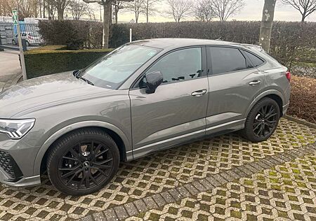 Audi RS Q3 2.5 TFSI quattro S tronic