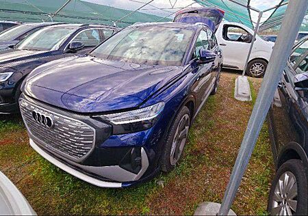 Audi Q4 e-tron 45 S LINE MATRIX/20Z./ACC/NAV+/KAMERA