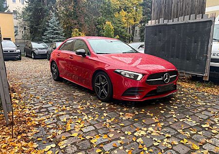 Mercedes-Benz A 200 Lim. Benzin AMG-Line Aut. Leder.....