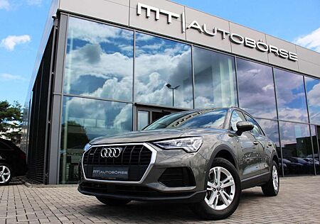 Audi Q3 40 TFSI QU. AHK/VIRTUAL/MATRIX/360° + 1.HAND