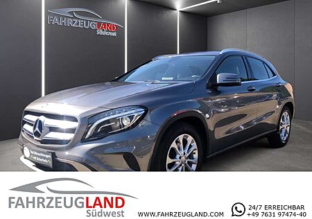 Mercedes-Benz GLA 180 Bi Xenon Navi Klima LM Klapptisch SHZ Parkassist.