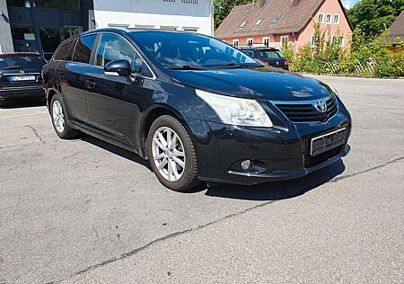 Toyota Avensis Kombi Edition Technisch 1A Rückfahrkam