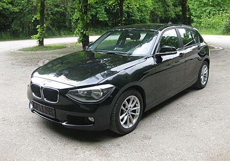 BMW 118d 118 5-trg. Navi*PDC*SH* TÜV 06.26*