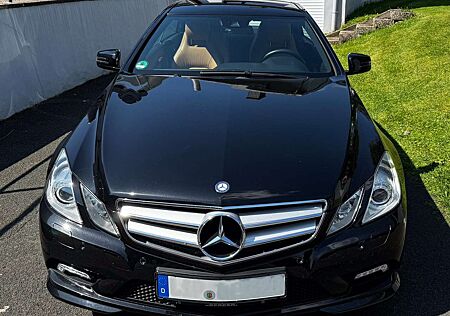 Mercedes-Benz E 350 CGI Coupe BlueEFFICIENCY 7G-TRONIC Avantgard