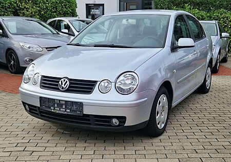 VW Polo Volkswagen Limousine 1.4 Automatik Comfortline