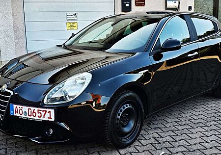 Alfa Romeo Giulietta 1.4 TURBO 2.HAND TÜV UND SERVICE NEU