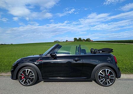 Mini John Cooper Works Cabrio John Cooper Works John Cooper Works Trim