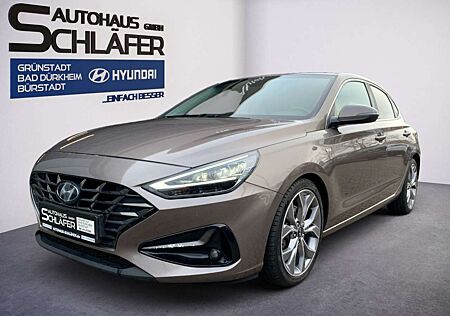 Hyundai i30 Fastback 7-DCT 1.6 CRDi Prime Mild-Hybrid ne