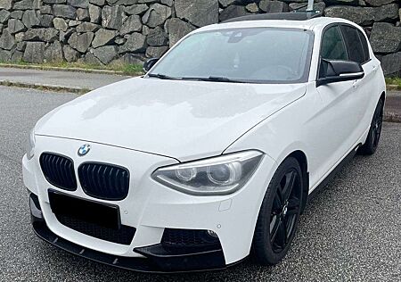 BMW 125i 125 +Aut.