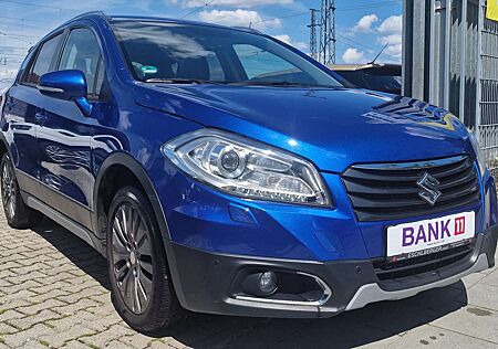 Suzuki SX4 S-Cross Club Xenon, Klima, Navi, Rückfahrkamera