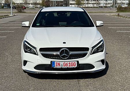 Mercedes-Benz CLA 220 CDI*SHZ*NAVI