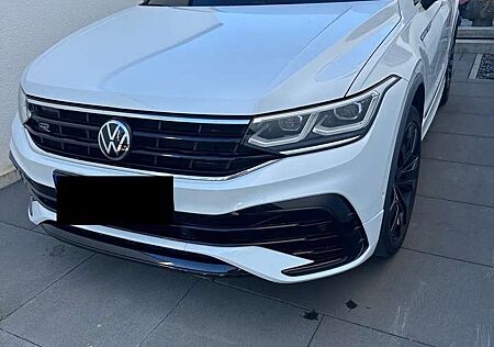 VW Tiguan Volkswagen R-Line 4Motion, Vollausstattung