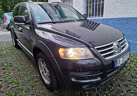 VW Touareg Volkswagen 2.5 R5 TDI Automatik Kong