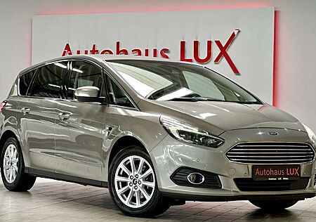 Ford S-Max TITANIUM*ACC*KEYFREE*LED*KAMERA*2-HAND*TOP