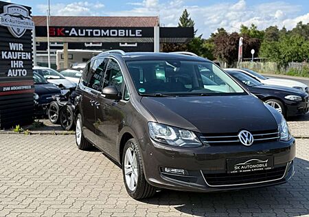VW Sharan Volkswagen 2.0TDI DSG 1.HAND-LED-NAVI-AHK-SPUR-81KM