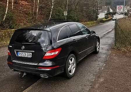 Mercedes-Benz R 300 CDI DPF BlueEFFICIENCY 7G-TRONIC