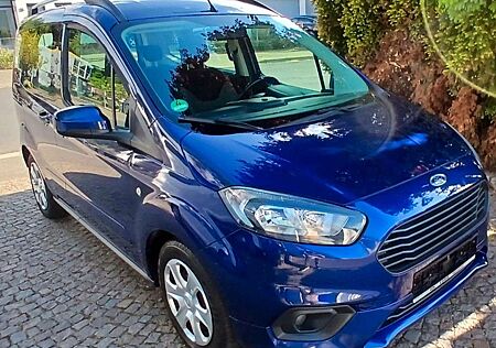 Ford Tourneo Courier Trend