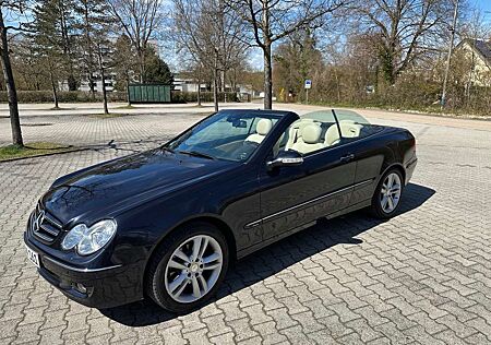 Mercedes-Benz CLK 200 CLK Cabrio 200 Kompressor Automatik Avantgarde Grand Edition