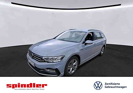 VW Passat Variant Volkswagen R-Line 1.5 TSI / Navi, AHK, LED