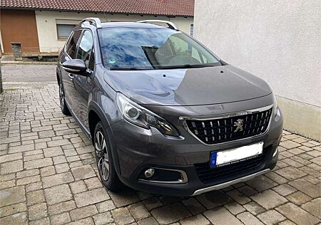 Peugeot 2008 PureTech 130 Stop&Start Allure AHK