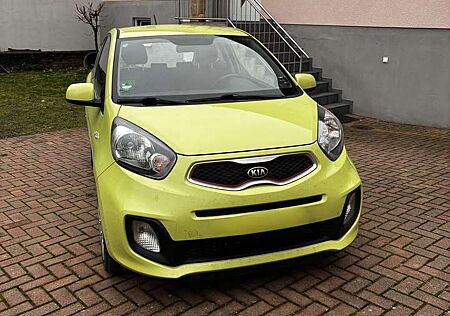 Kia Picanto 1.0 Dream-Team Edition