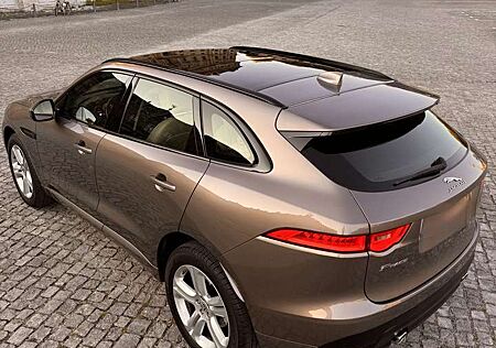 Jaguar F-Pace 30d AWD Portfolio