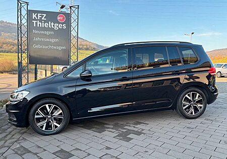 VW Touran Volkswagen Comfortline Anhängerk, ACC, 8Fach,Navi