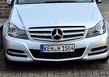 Mercedes-Benz C 180 CGI BlueEfficiency (204.049)