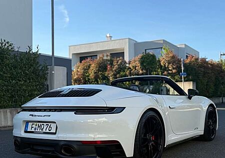 Porsche 992 911 Carrera Cabrio GTS VOLLAUSSTATTUNG