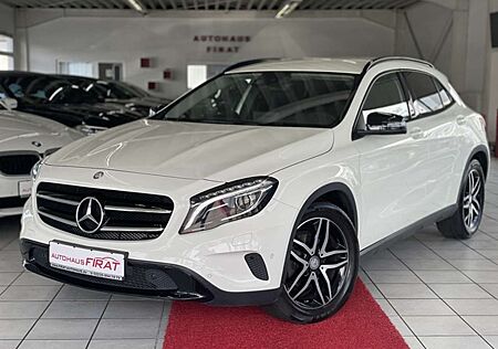 Mercedes-Benz GLA 220 d Score°Navi°Xenon°Toter Winkel Assisten Night